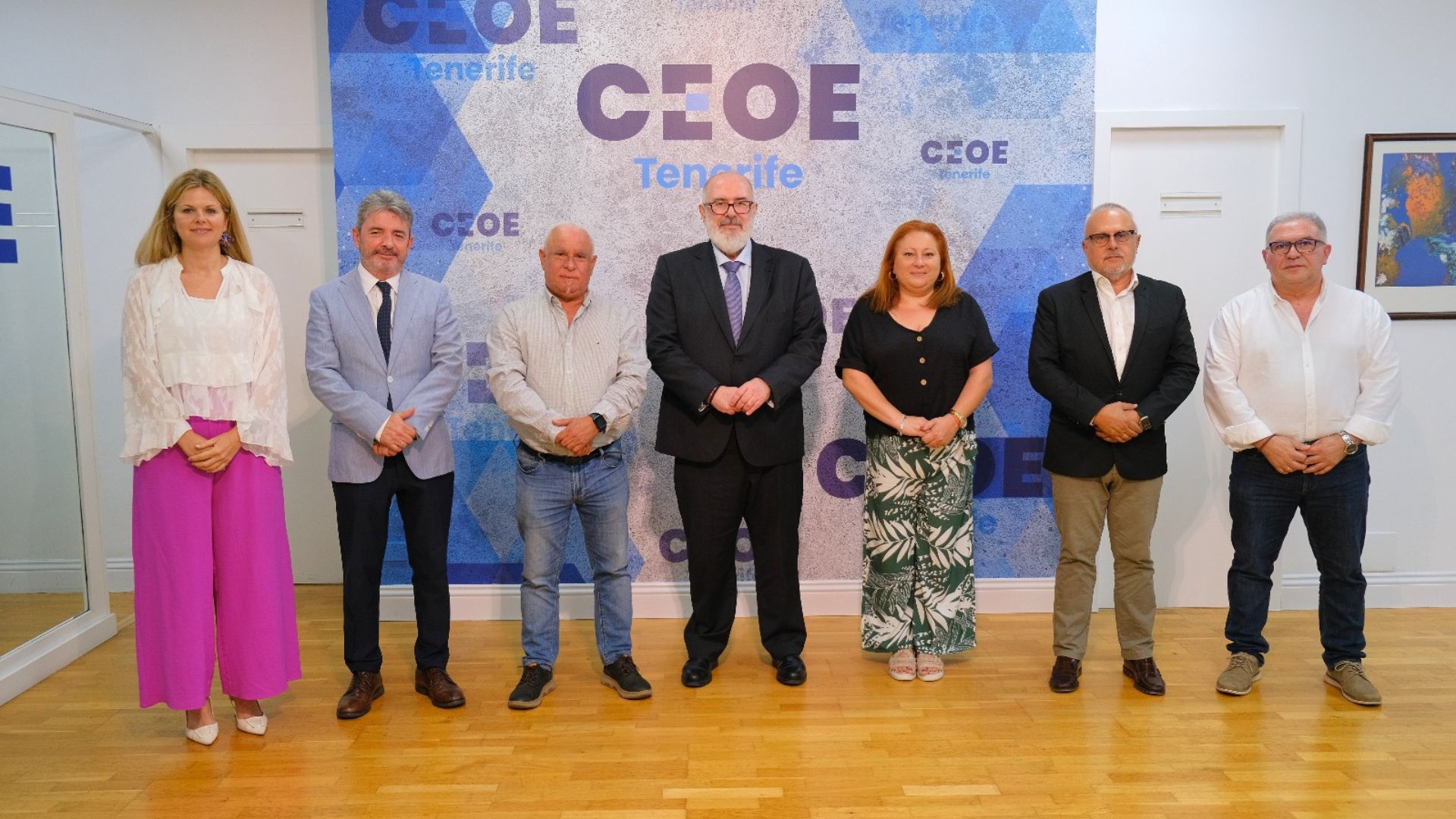 Reunión bipartita entre CCE, CEOE-Tenerife, CCOO y UGT