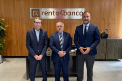 El vicepresidente ejecutivo de la CCE visitó las instalaciones de Renta 4 Banco en Las Palmas de Gran Canaria, acompañado por Francisco Javier Torres y Mariano Sanginés