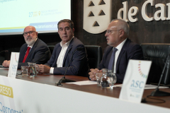 Inauguración del I Congreso de Responsabilidad Social Corporativa de Canarias, con la participación del vicepresidente ejecutivo de la CCE.