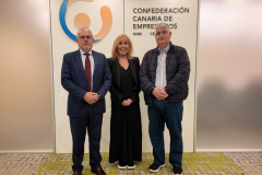 Recepción en la sede de la CCE de José Juan Arencibia, presidente de la Federación Canaria de Fútbol, y María Tato, representante de CEPYME y CECAP.
